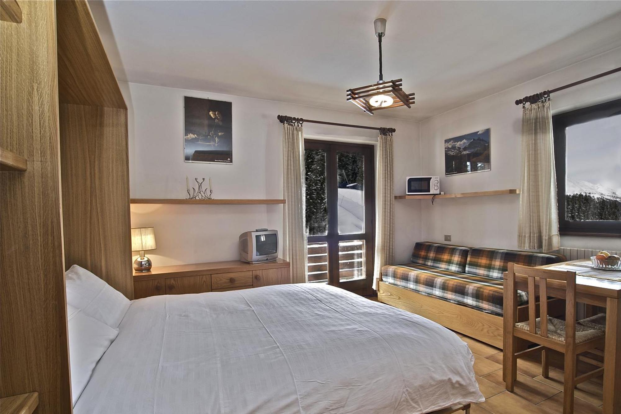 סנטה קתרינה ואלפורבה Residence Raffaella חדר תמונה
