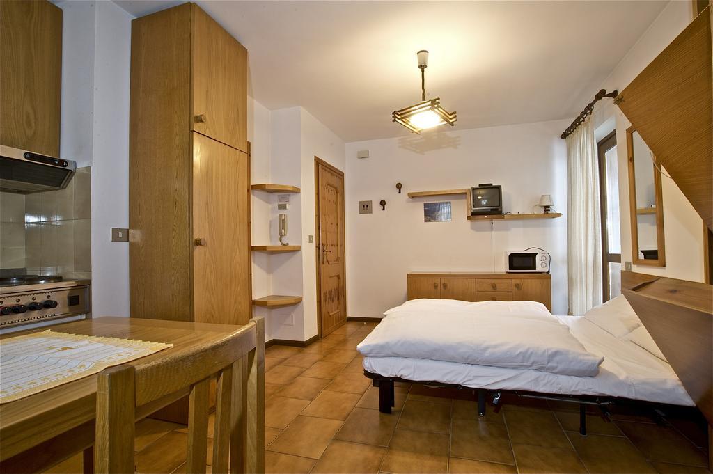 סנטה קתרינה ואלפורבה Residence Raffaella מראה חיצוני תמונה